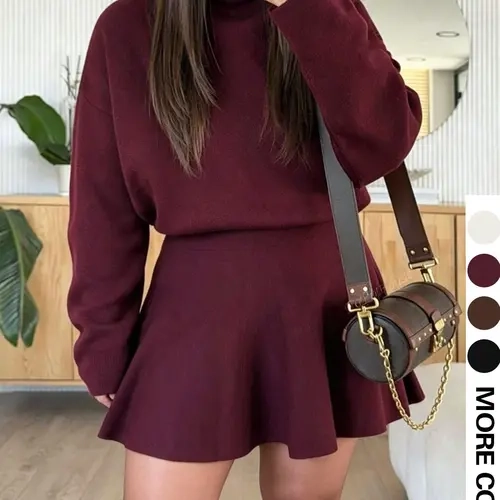 Plus-Size Burgundy Knit Mini Dress, Oversized Long-Sleeve High-Waisted Flared Skater Dress, Curvy Fall & Winter Casual A-Line Dress