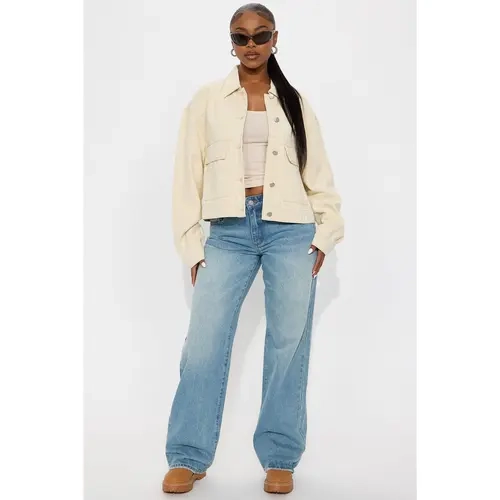 Minimal Muse Straight Leg Jeans - Light Wash