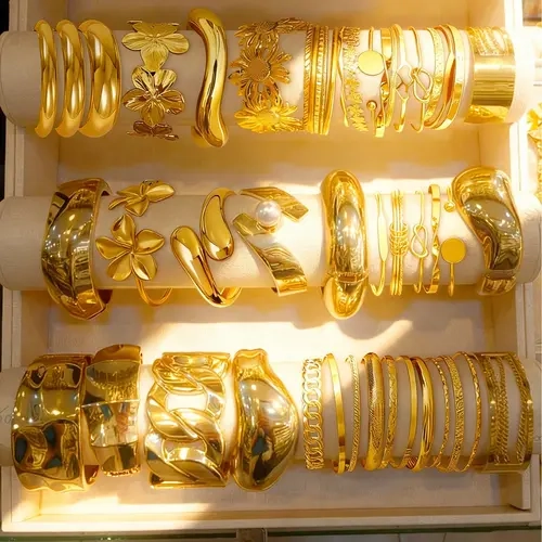 Vintage Stackable Layered Bracelets Set - 5/13/18pcs Unisex Chunky Chain Link Cuff & Chain Bracelets with Floral Shapes/Heart Design, Women's Whimsy Accessories for Casual Wear
