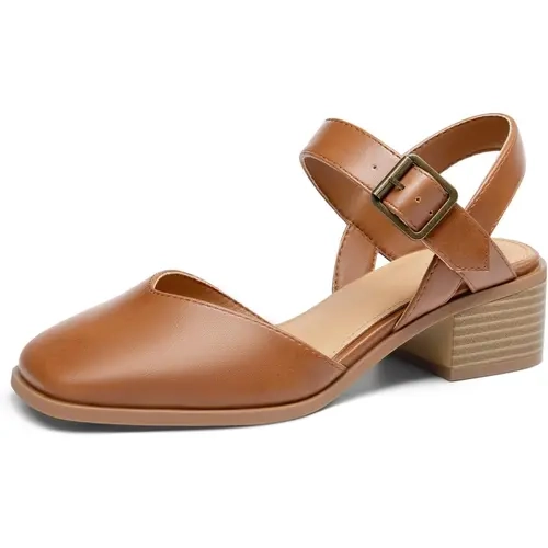 Coutgo Women's Shoes - Chunky Low-Heel Closed-Toe Vintage Pumps, Elegant Evening Footwear, All-Season Breathable Shoes for Women with Adjustable Rubber Buckle, Plain Design for Dress Occasions