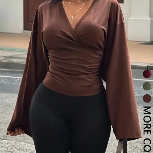 Elegant Women's Top for Fall Evening Parties, V-Neck Long Sleeve Off-The-Shoulder Slim Fit T-Shirt, Y2K Street Style & Sweet Casual Fashion Look