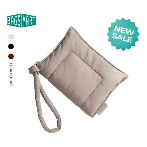 【NEW IN】BAGSMART Women’s Super Soft Puffy Wristlet Wallet, Stylish Color Block Design, Lightweight and Water Resistant, Multi Card Slots with ID Window, Zipper Coin Pocket, For Daily Commute Shopping sohochic tiktokshopstockup