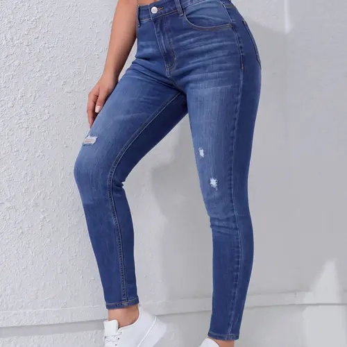 Women's Mid-Wash Stretch Skinny Denim Jeans with Small Ripped Details for Casual Outfits