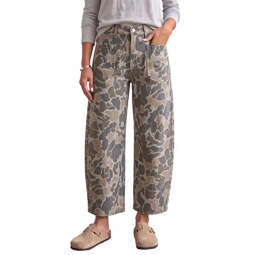 Mntaor Women’s High-Waist Camo Print Wide-Leg Cropped Denim Pants - Baggy Ankle-Length with Pockets, Edgy Grunge Outfit for Concerts, Casual Outings