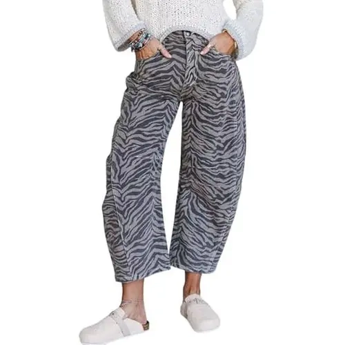 Chouyatou Women High‑Waist Zebra Print Baggy Barrel Denim Pants Cropped Wide‑Leg Boyfriend Jeans