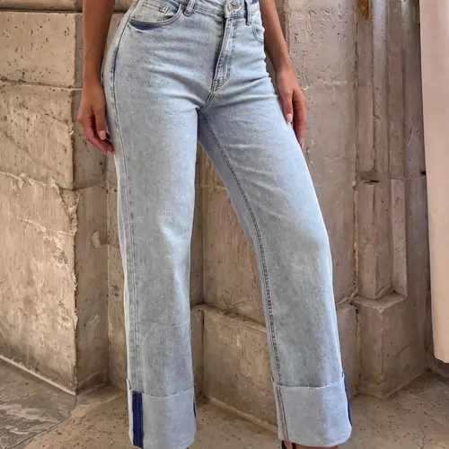 Women's Denim High-Waisted Straight Leg Pants, Casual Loose Fit Design, Plain Pattern Comfortable Daily Wear