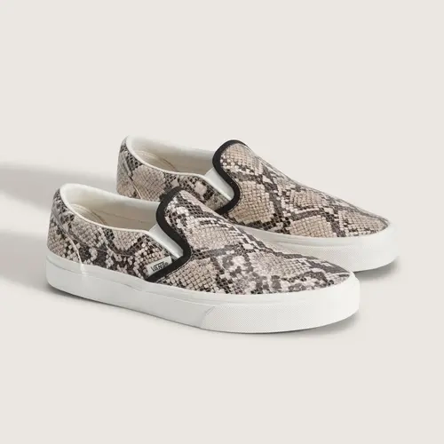 Vans Unisex Classic Slip-On Low Top Shoe