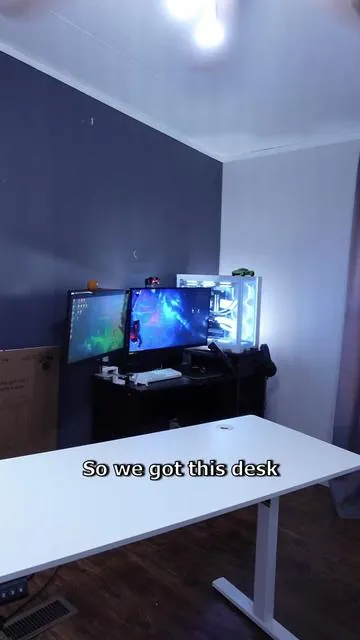 Desk upgrade definitely worth it 👌  #desk #techtok #tiktokmademebuyit #sweetcrisyfurniture #cozyfurniture #jdlion 