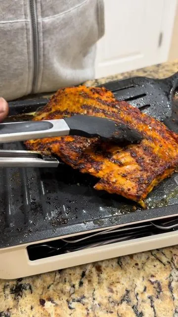 I bout to start cooking everything on this Grill 😩😩😂😂🥰🥰#thatmanandthemkids  #cooking #momlife #grill #easyrecipe #healthy 