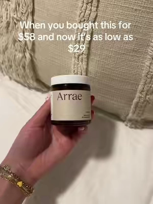 The sale ends soon tho. I just bought some more for my friend!! Run!! #arrae #arraebloat #digestiveenzymes #digestionhelp #foodsensitivity #bloatingpain #bloatingtips #debloat #bloated 
