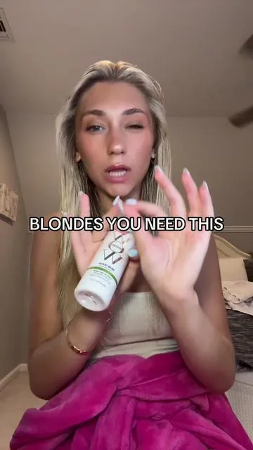 i wish you guys cld feel my hair this is life changing. @Color Wow Hair #blondehair #blondehaircare 
