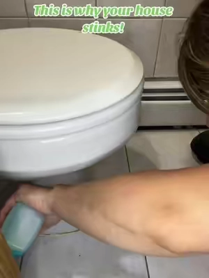 #creatorsearchinsights cleaning hacks for house! The best toilet bowl cleaning hack with the homika electric spin brush! #cleanhouse #electricspinscrubber #homika #toiletcleaning #bathroomcleaning #CleanTok #cleaninghacks #cleaningtiktok #cleaningvideo #groutcleaning 