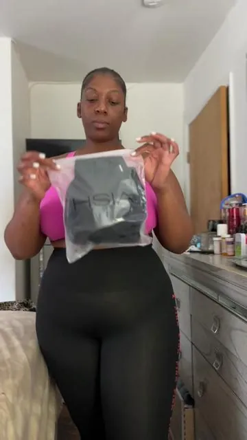 Link in Video (click on the orange shopping cart)  Size 38H  #fyp #jamaicatiktok #straplessbra #hsia #hsiabra #hsiabras #plussize #fullcoveragebras #38H 