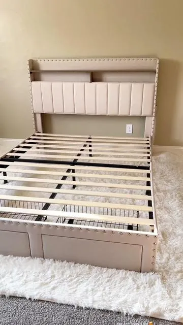 Our new Favorite 🤍#bedframe #raybeefurniture #fyp #fypシ゚v #foryou   @Yana @RaybeeFurniture 