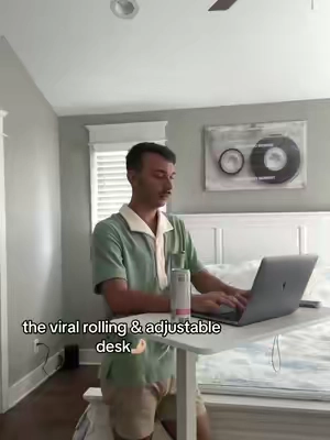 Im obsessed #tiktokshop #desk #rollingdesk #adjustabledesk 