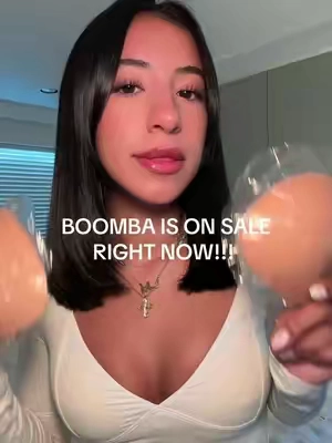 Dont miss out!! The sale is ending soon!! For reference i got a size b which is my usual size!  #boomba #getboomba #boombainserts #ultraboostinserts #brainserts #stickyinserts #brapadding #braadhesive #ibtc #ibtcommittee #fashionhack #brahack @Boombaofficial 