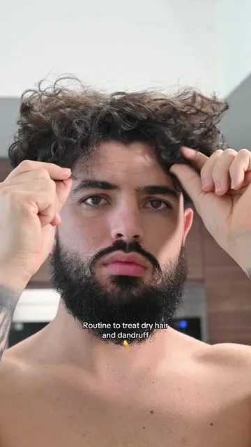 Routine to treat dry hair and dandruff #hairroutine #hairtreatment #haircare #hair #hairstyle #menshair #cuidadodelcabello #cabellosaludable 