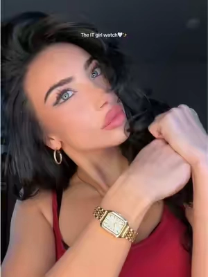 She’s PERFECT #staplepieces #jewlery #watch in 