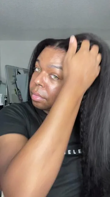 Let’s talk about it! 😍 @OQHAIR #kinkystraightwig #straighthair #wig #install #oqhair #hairinspo 
