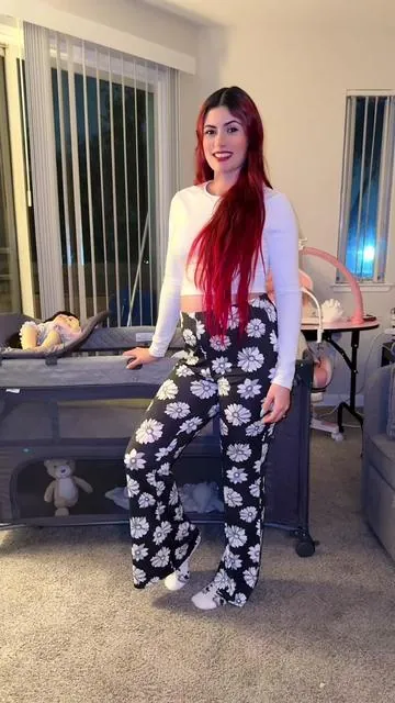 Ya tenemos la cuna 🤭🤩 #fyp #cuna #tiktokshop #viral #babygirl #babyencamino #pregnant 