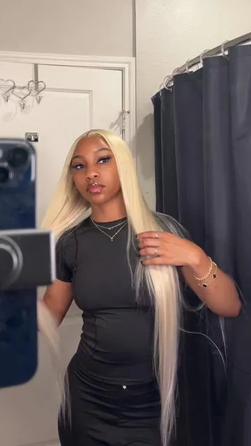 I always get my hands on the best 613 wigs😻The THICKEST & Most Density 613 right now! wig from @sterlyhair_shop #613wig #blondehair #30inchbussdown #wigstyle #wiginfluencer 