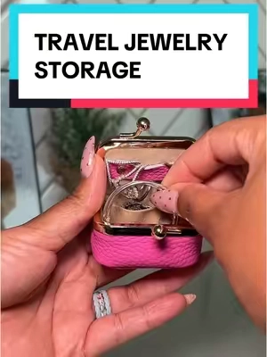 The perfect travel jewelry box! #jewelry #jewelrytiktok #jewelrytok #traveljewelrybox #jewelrybox #jewelrystorage 