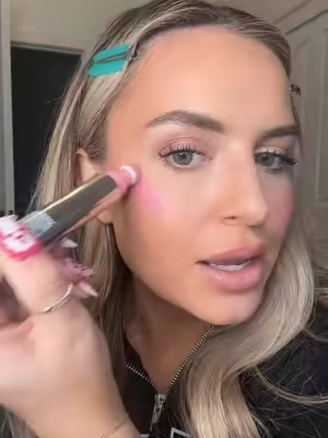 I love when brands launch new products and instantly put them on sale!! #sacheubeauty #sacheulipstayn #liplinerhack #lipcombo #lipstain #liplinerstain #tiktokmademebuyit #SACHEUBEAUTY #SuperBrandDay #CHEEKSTAYN #cheekstain #blushtok #blushhack #makeupforbeginners 
