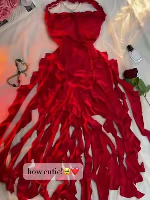 Buying this dress is cheaper than therapy— and it makes me just as happy.🌹 #womandress #reddress #oldmoney #oldmoneyaesthetic #partydress #promdress #gliterdress #vintageinspired #retrostyle #dress #vintage #classicstyle #vintagevibes #eleganstyle #falldresses #vintagefashion #prettywoman #vintageaesthetic #occasionwear #oldmoneyaesthetic #dress #classicstyle #eleganstyle #freshforwinter #xfj 