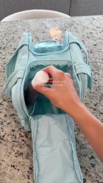 My new favorite bag 🤩🩵🧴💅🏼 #toiletrybag #skincare #makeupbag #travelessentials #grwm #travelbag #bagsmart #fypシ #bag #foryoupage 