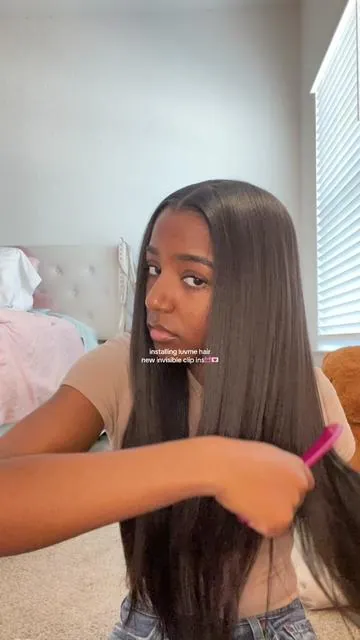 fav clip ins🩷!! no need to worry if they are showing😩⭐️ @Luvmehair #luvmeforyou #luvme #luvmehair #tiktokshop #tiktokmademebuyit #Luvmeclipin #clipinfornaturalhair #invisibleclipins #springtok #TikTokShopSpringGlowUp #shopwomenowned 