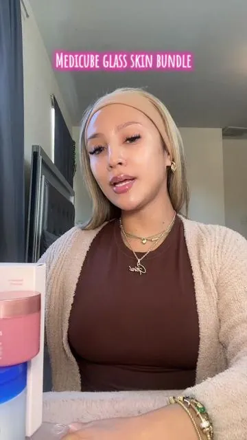 ✨ Glass skin goals for less! ✨ MediCube’s Glass Skin Bundle is on a BIG sale—don’t miss out!  🛍️💖 #GlowUp #glassskin #medicube #zeroporepads #exosomeshot #koreanskincareproducts #medicubetonerpad #medicubeskincare #TikTokshop #tiktokshopping 
#ttsdelight #tiktokshopcreatorpicks #tiktokshopnewarrivals
#tiktokshopjumpstart#tiktokshoprestock #tiktokshopspringglowup 