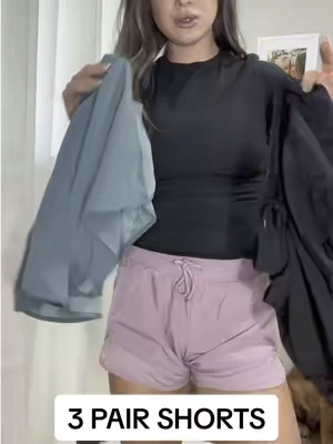 #shorts #womensoutfitideas #womensshorts #womensfashion #MomsofTikTok 