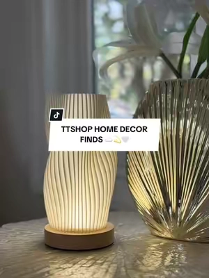 ttshop home decor finds ☁️💫🤍 #homedecorideas #homedecortiktok #wallart #lightingdesign #roominspo #nordicdesign #wallsconces #uniquehomedecor #tiktokhomefinds #homeaesthetic #minimalisthome #budgethomedecor #moodlighting #modernboho #apartmentgoals 