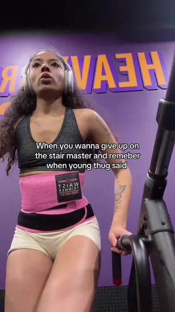 Im tryna get right before summer yall🥲#springtok #sweetsweat #deodorant #waisttrainingresults #waistrainer #belt #machine 