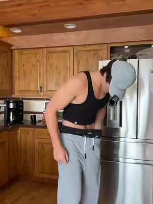 What is in his pants? #supplements #fitnesstips #shilajit #menshealth #gym 