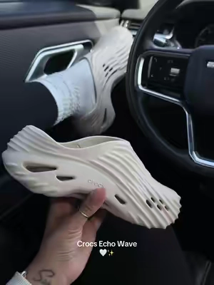 #crocs #crocsechowave #echowavecrocs #shoes #fashion #crocsnewarrivals 