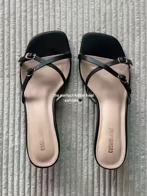 the perfect spring/summer kitten heel 🖤🍒 the cushion on these? i need every color #kittenheels #springfashionfest #shoesforwomen 