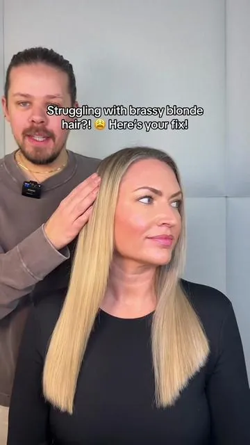 Unlock vibrant, healthy hair with  Dream Filter! 🤩🔓

It works to remove hard water minerals and product buildup to help you maintain that fresh, salon-finish look! 🫶

@Dom Seeley #colorwow  #healthyhair #hairgoals #hairtransformation #blondehair