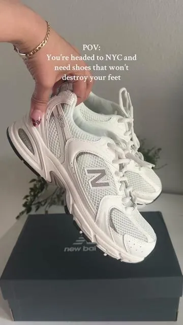 New Balance 530 🍨#comfysneakers #trendingshoes #whitesneakers #sneakerhead #shoehead #bestshoes #nyc 
