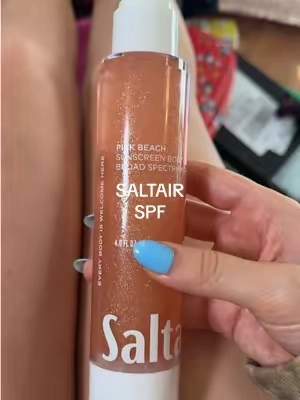 this is THE MOVE ✨🤌🏼 @Saltair Body #saltair #saltairbody #saltairpinkbeach #bodyoil #spf #spf50 #bodyoilspf #summerspf #summermusthaves #tiktokshopcreatorpicks 