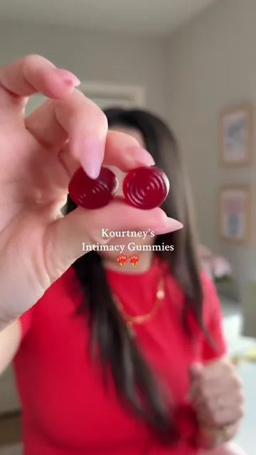 oh I know these are going to sell FAST! Don't miss it ❤️‍🔥 #lemmeplay #lemme #lemmegummies #vitamingummies #tiktokmademebuyit #tiktokshopcreatorpicks @lemme 