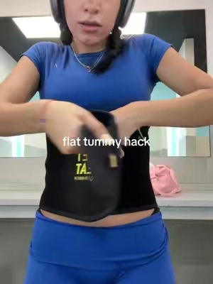 this is how you shred for summer!! @Sweet Sweat  #sweatband #waisttrimmerbelt #waisttrim #loseweightnow #weightloss #weightlossmotivation #weightlosstipsforwomen #gym #GymTok #gymresults #waistcheck #sweatwaisttrainer #sweatwaisttrimmer #sweetsweat #sweetsweatwaisttrimmer #tiktokshopcreatorpicks #waist #shrinkwaist #ttslevelup #dealsforyoudays #tiktokshopsummerturnup #tiktokshopmemorialday #ifyouknowyouknow #funinthesun