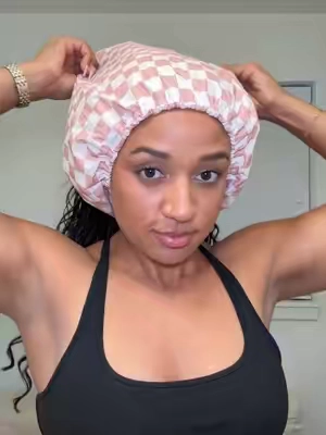you spend way too much money on your hair to let one shower ruin it. this luxury satin-lined shower cap is on sale rn and THE product you need to save your hair from unwanted frizz and moisture when you shower. @Kitsch #satinlinedshowercap #satinshowercap #luxuryshowercap #kitschshowercap #showercap #haircareroutine #protectivestyles #HairCareTips #showertok #kitsch #satinbonnet #satinbonnets #hairprotection #hairtipsforgirls #braidmaintenance #braidcare #knotlessbraids #bohobraids #tiktokshopmemorialday #TikTokShopCreatorCommunity