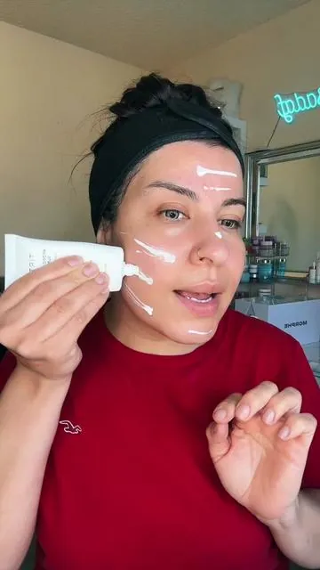 @TIRTIR Inc. I love this sunscreen 🥰🙌🥰… 