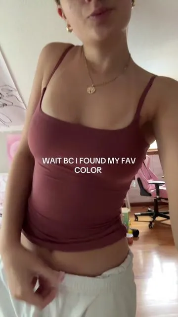 I’m addicted to these #pumiey #tanktop #viral #fyp #blonde #grwm #college 