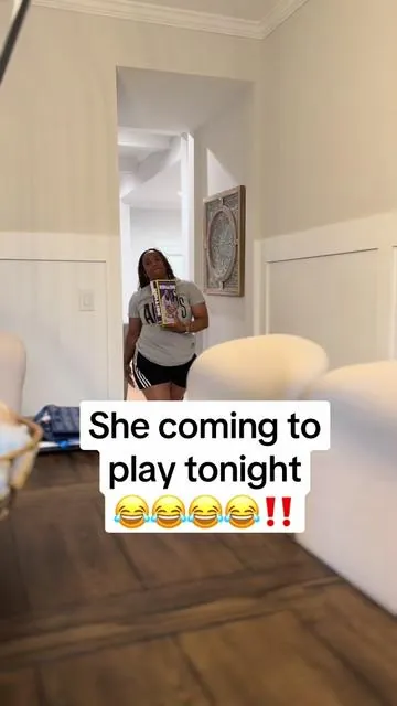 She came ready to play tonight 😂😂😂😂‼️#familygamenight #familynight #GameNight #familytime #creatorsearchinsights 