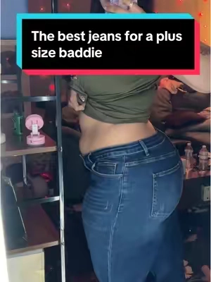 The pear shaped girls are gonna go crazy over these jeans not gapping. My tism does not like the feeling of normal jeans but these literally feel like sweat pants. They’re so comfy. #jeans #plussize #plussizejeans #stretchyjeans #comfortablejeans #jeggings #plussizefashion 