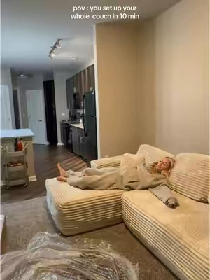 The ONLY piece of furniture I have ever put together all by myself 😅😂 @OVIOS OFFICIAL #couch #furniture #inflatablecouch #couchtok #livingroom #interiordesign #tiktokmademebuyit 
