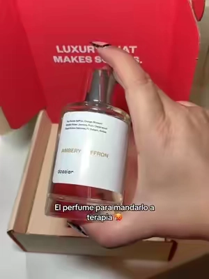 El perfume con el olor más rico y con el que e recibido muchos cumplidos 😍#dossier #perfumes #perfumedemujer #tiktokshop #belinda #bacaratrouge540 