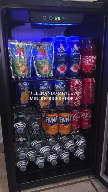 Me encanta porque ahora ya tengo más espacio en mi refrigerador 🤩😍#refrigerador #minifridge
#minifridgerestock #beveragegirlies
#beveragefridge #cowsar #drinksrestock
#restockasmr #fridgerestock
#fridgeorganization